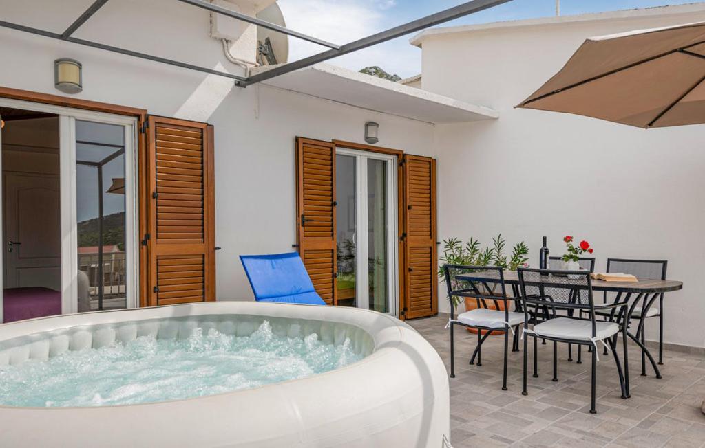 Holiday Home Horizonte With Jacuzzi Gornja Brela Dış mekan fotoğraf