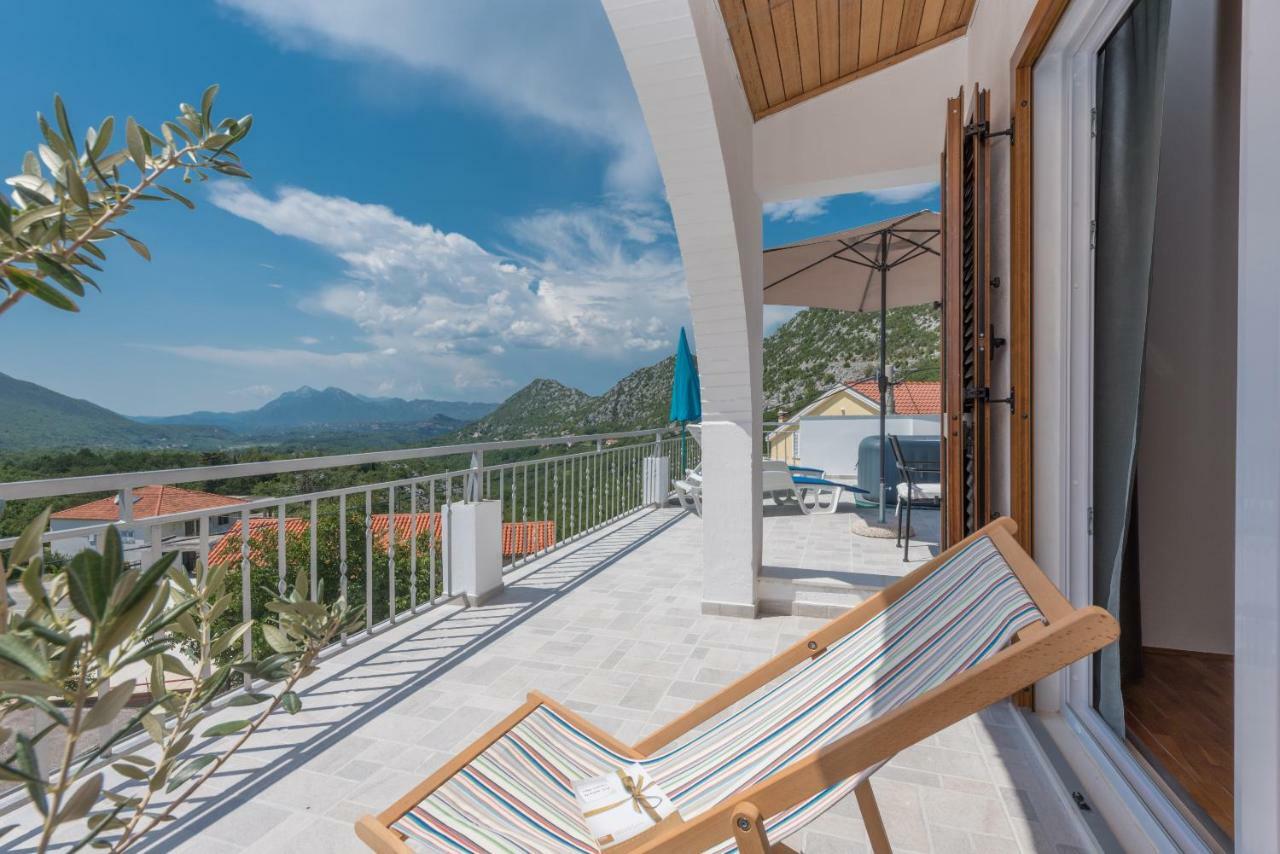 Holiday Home Horizonte With Jacuzzi Gornja Brela Dış mekan fotoğraf